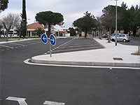 Raststttentest 2007 - Vorbildlich gekennzeichneter und sicherer Parkplatz - Raststtte Narbonne